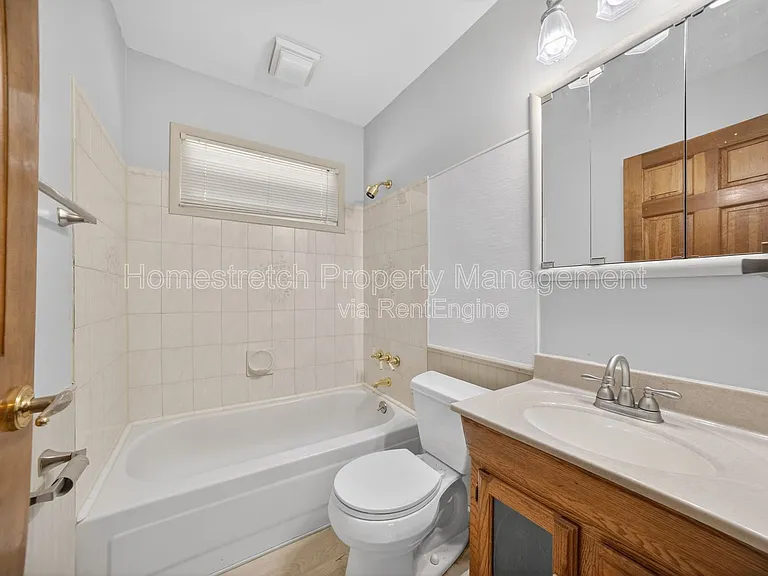 10527 Prestwick Dr — Photo 18