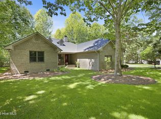 512 North Line Drive, Hampstead, NC 28443