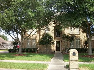2009 Deertrail St, Deer Park, TX 77536