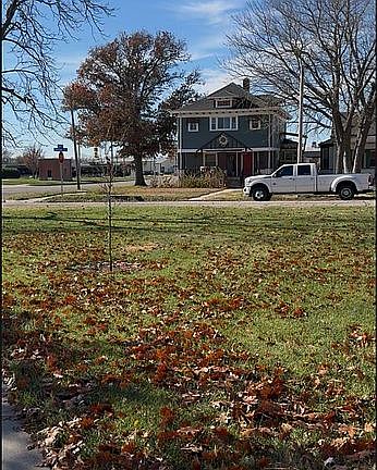 2nd image of 101 N Chestnut St