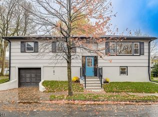 37 Hilton Ave, Maplewood, NJ 07040