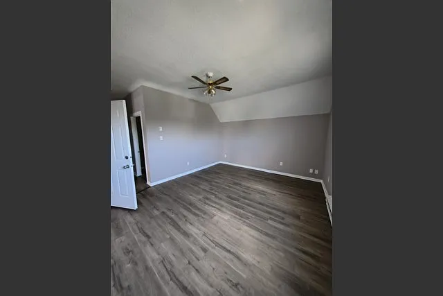 22 Blucher St #2 — Photo 2