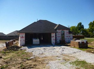 400 SW Milestone Ave, Bentonville, AR 72712