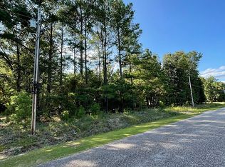 1027 Hezekiah Rd, Eastover, SC 29044