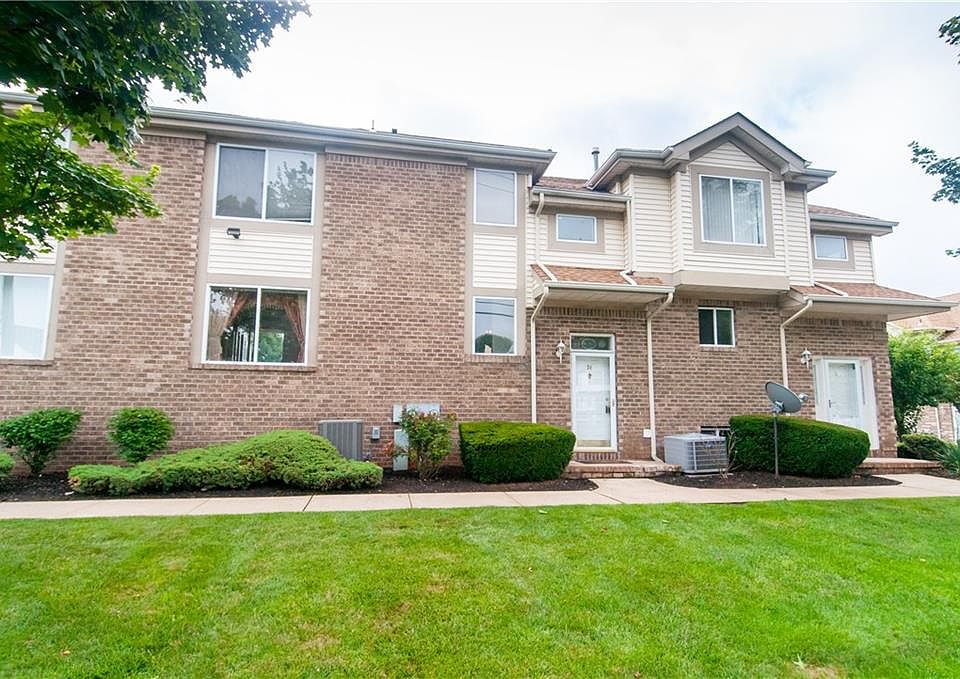 1st image of 34 Marina View Dr #34