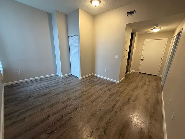 Border City Mills Apartments — Photo 5