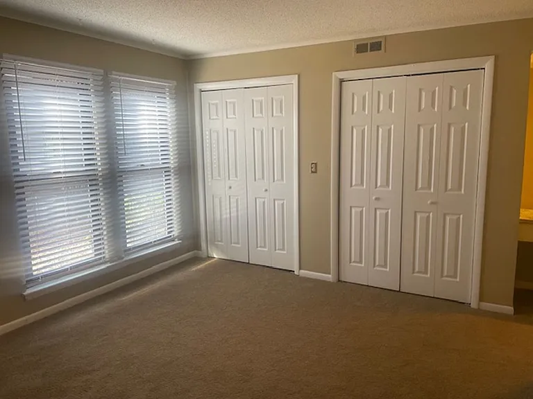 131 Cedar Cove Ln — Photo 6