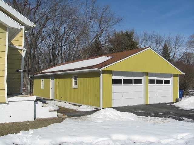 2nd image of 7736 W Bancroft St