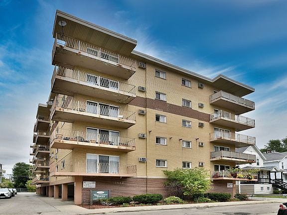 2nd image of 7443 W Washington St #510