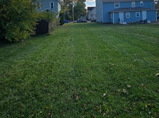 350 W 9th St, Auburn, IN 46706