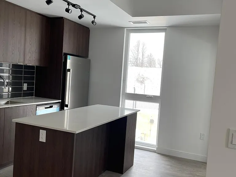 174 Clonmore Dr S #4-C — Photo 11