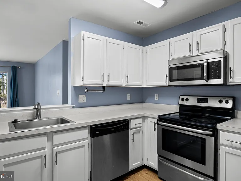 703 Quail Rd — Photo 6