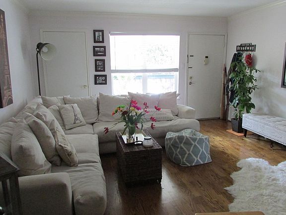 3rd image of 855 Augusta Dr #22A