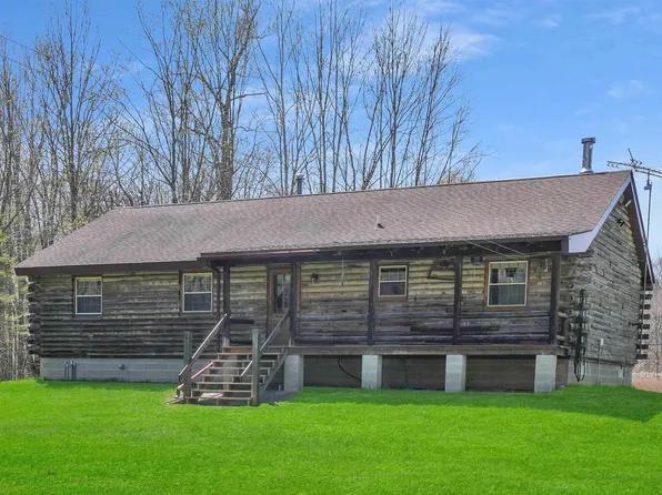 4253 Mayer Rd, China, MI 48054