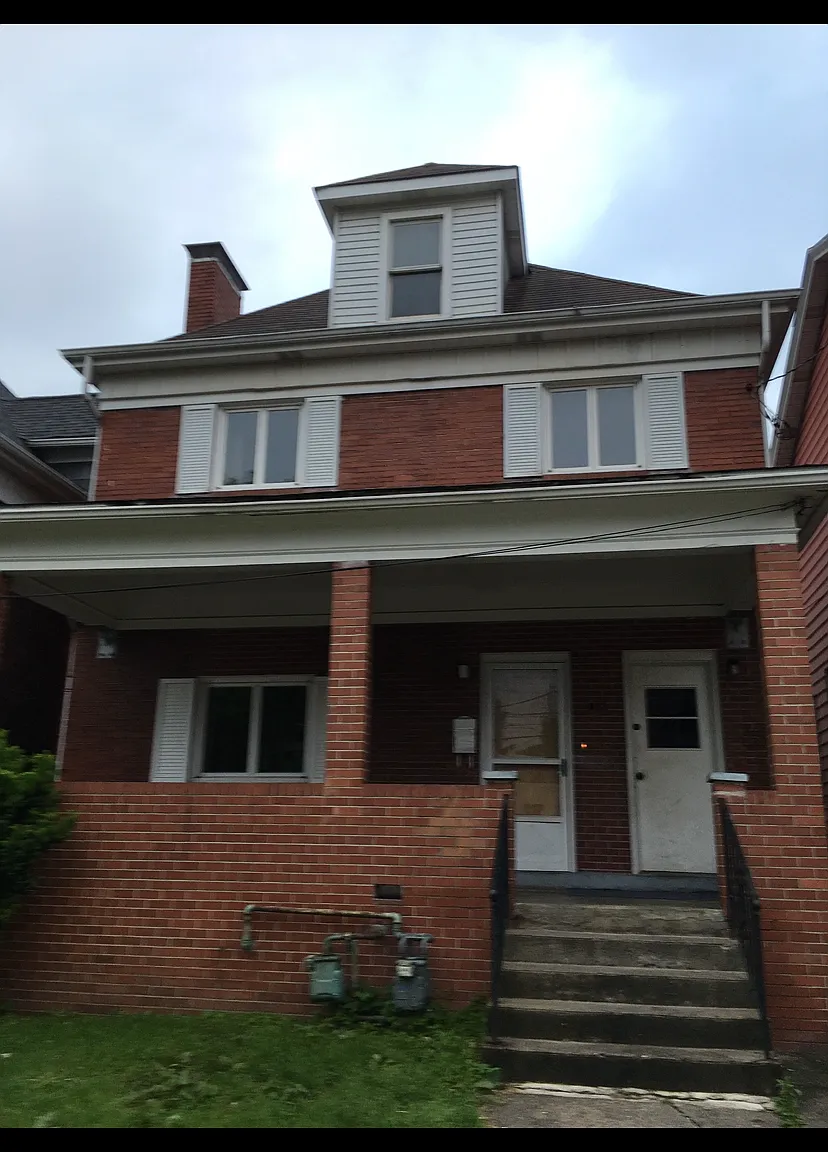 2 bed, 1365 sqft, $1,250 — Photo 1