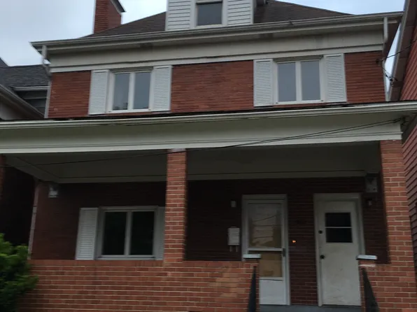 522 Patton Ave, Jeannette, PA 15644