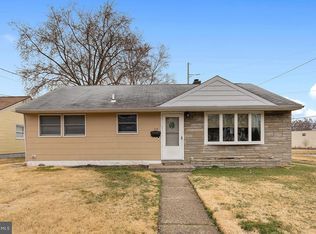 115 Walnut Ave, Bellmawr, NJ 08031