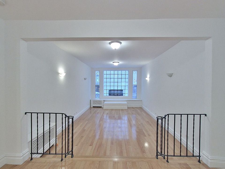 1st image of 330 E 58th St #1A