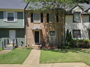 3256 Overton Manor Dr, Birmingham, AL 35243