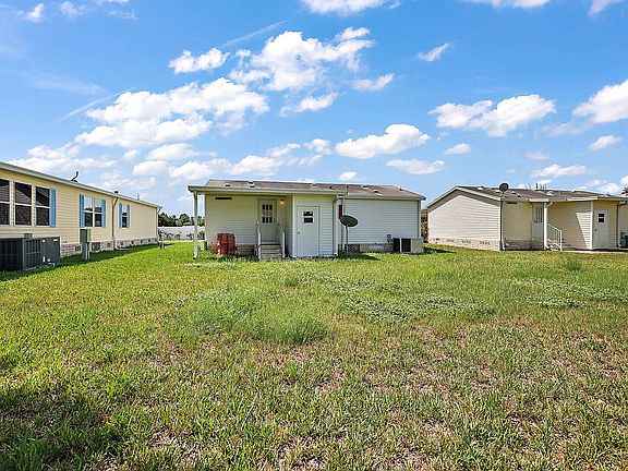 4th image of 5765 SW 56th Pl Lot 28C