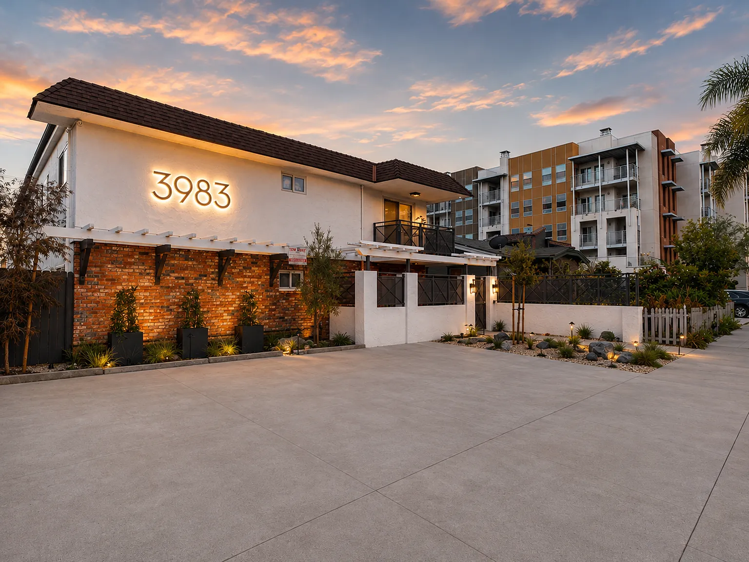 Iowa Apartments — Photo 2