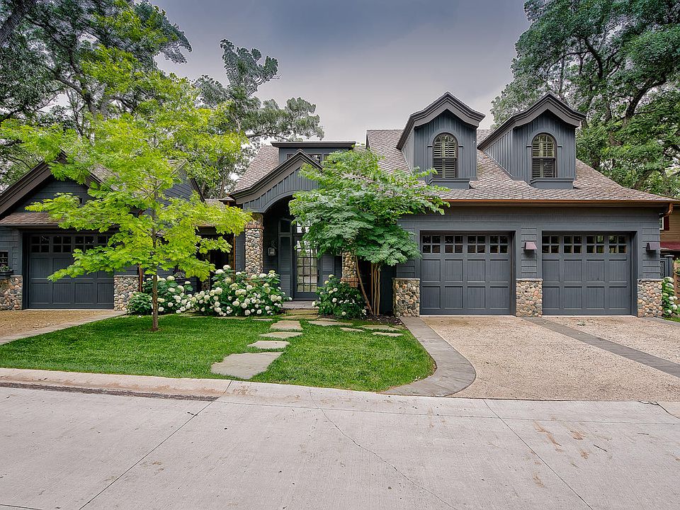 1st image of 2703 Lakeshore Dr