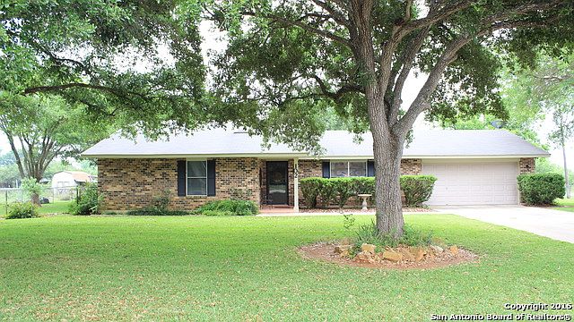 1st image of 102 Chaparral Cir