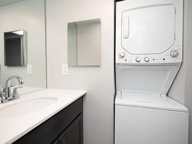 Premier Village Apartments — Photo 8
