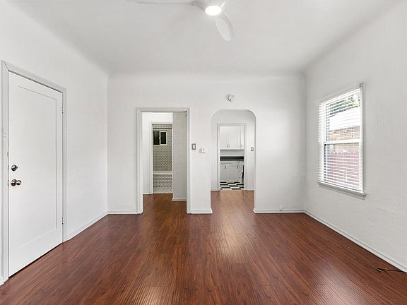 2nd image of 1115 E Broadway APT 4