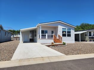 1284 N 19th St #107-203, Philomath, OR 97370