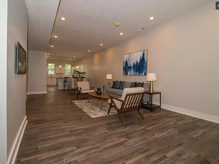 1st floor living area