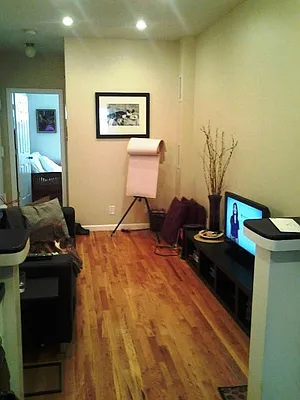 Rented by Charles Coutinho LLC | media 28