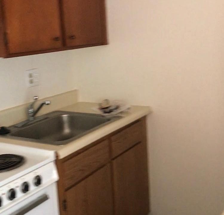 2nd image of 4115 Brooklyn Ave NE APT 305