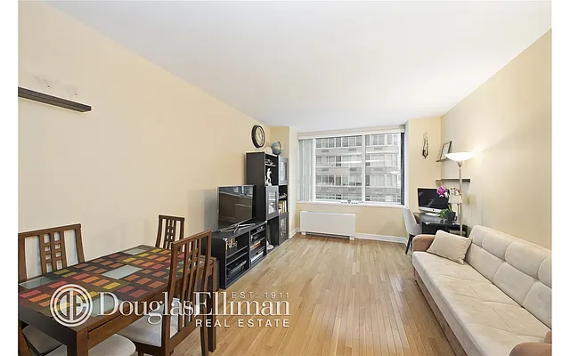 Rented by Douglas Elliman | media 7