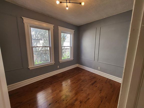 5th image of 444 Irvine Turner Blvd #1