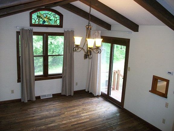 5th image of 868 College Park Pl
