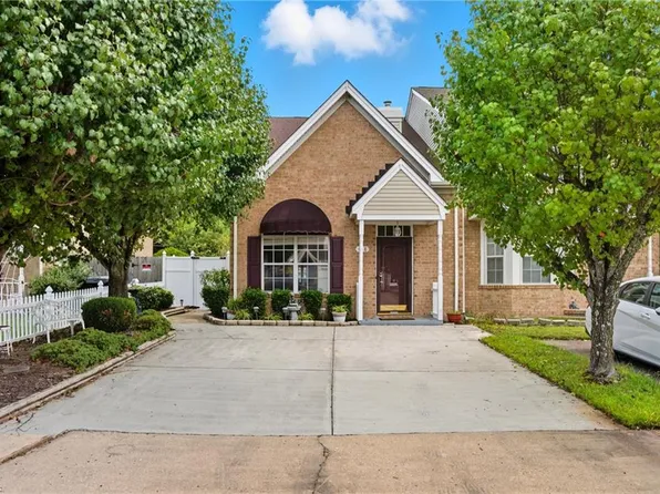 428 Troon Chase, Virginia Beach, VA 23462