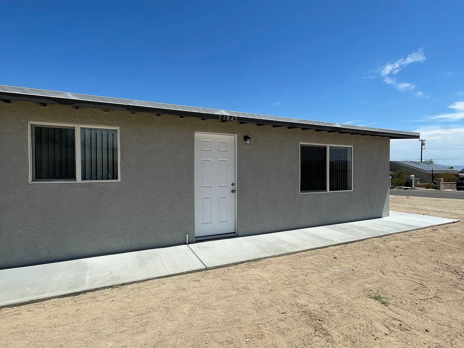 2 bed, 880 sqft, $1,300 — Photo 3