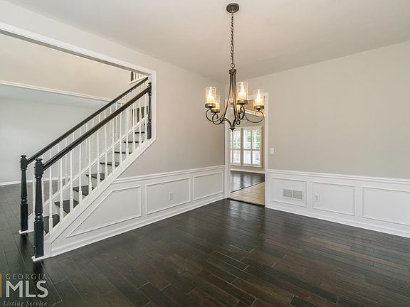 5th image of 3512 Westcote Ct NW