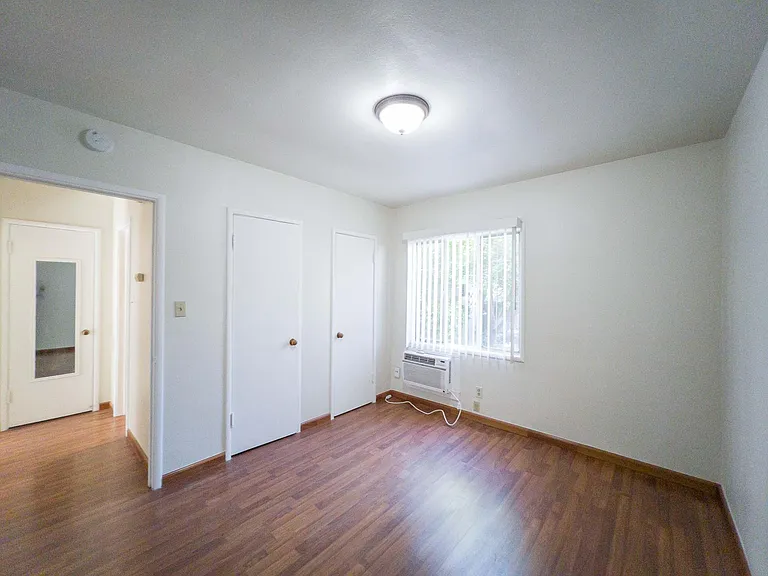 1721 O St #6 — Photo 6