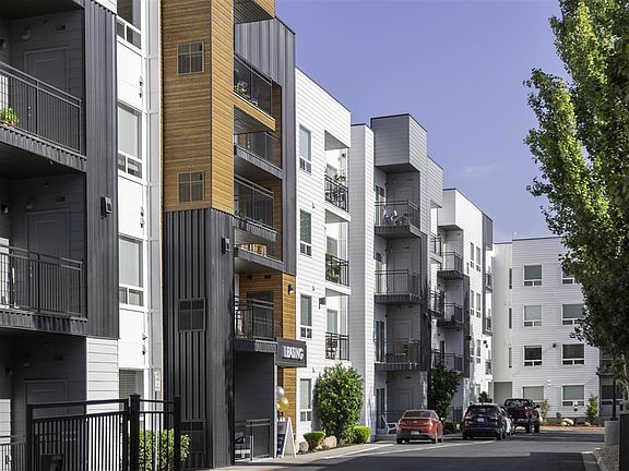 2nd image of 644 W North Temple APT 403