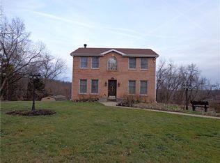 1513 Larkspur Dr, Finleyville, PA