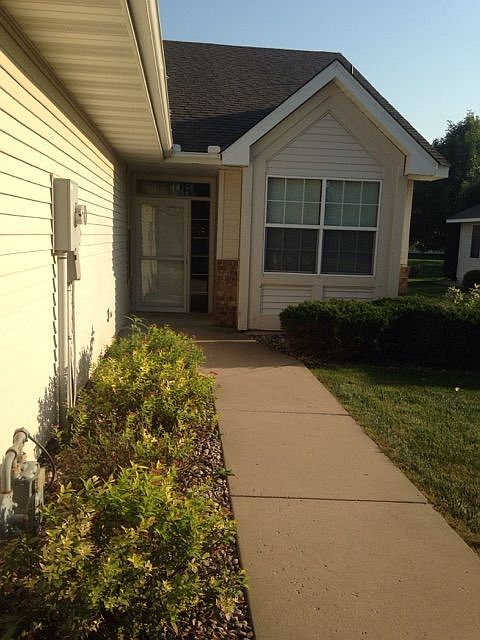 2nd image of 8986 212th St W