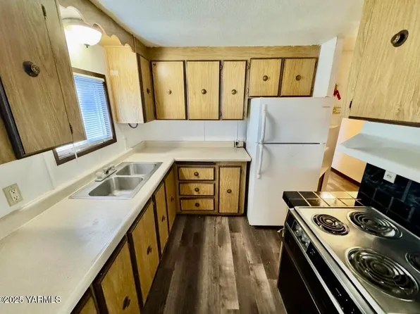 401 Moxee Ave Unit 15, Naches, WA 98937
