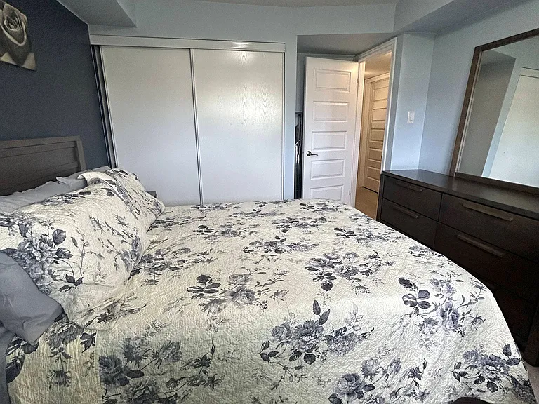 305 Cresthaven Dr #1 — Photo 18