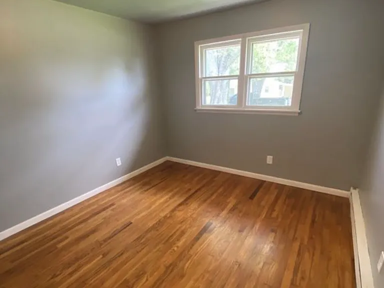 1830 N Glade Cir — Photo 13