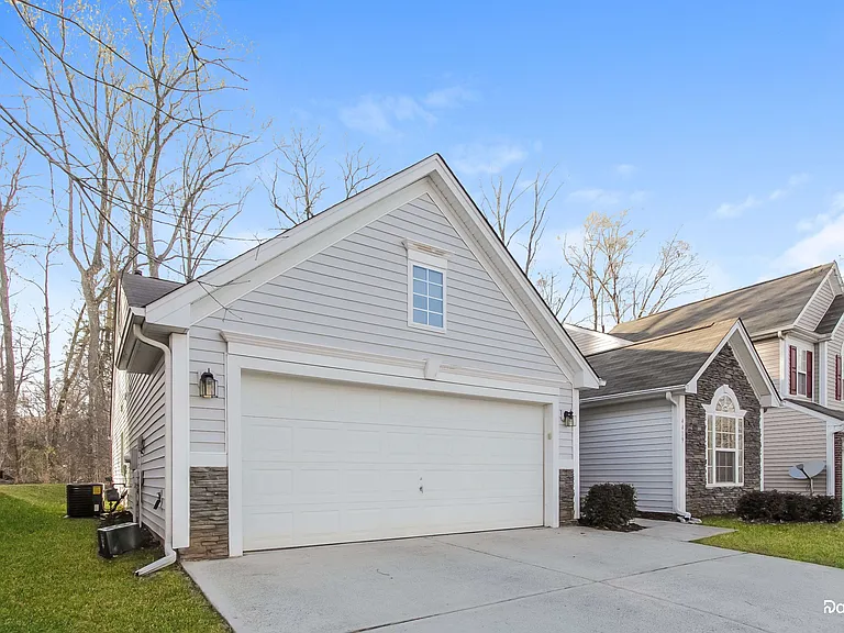 4419 Eglinton Toll Ct — Photo 3