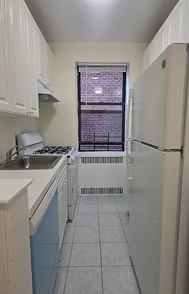 93-40 Queens Blvd #4V — Photo 3