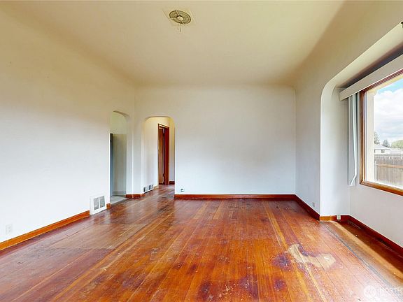 3rd image of 146 Blalock Drive