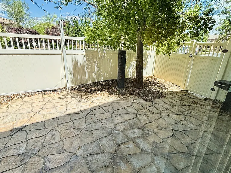 2080 Airy Petals Walk — Photo 7